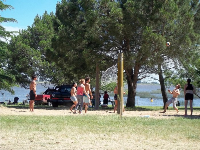 14688_528413807170849_1188439497_n