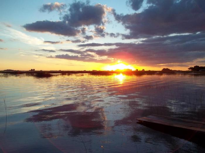 182365_528411393837757_1035281273_n