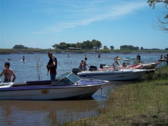 479765_528412890504274_93700606_n