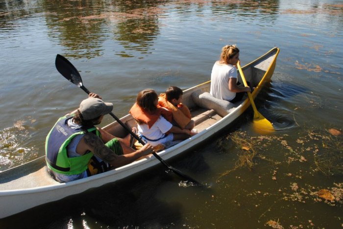 304100_462581437136569_1817728175_n