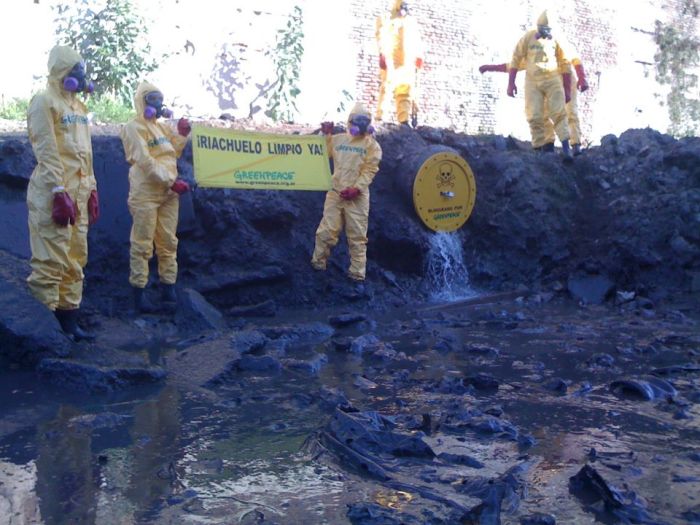 66920_10151479559683676_1294652766_n