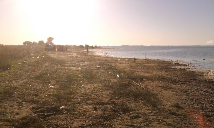 Como es propio de muchas lagunas, lamentablemente, mucha basura